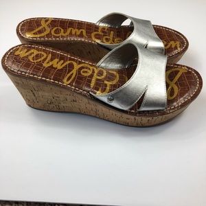 Sam Edelman NWOT Silver Wedged Sandal Slip On